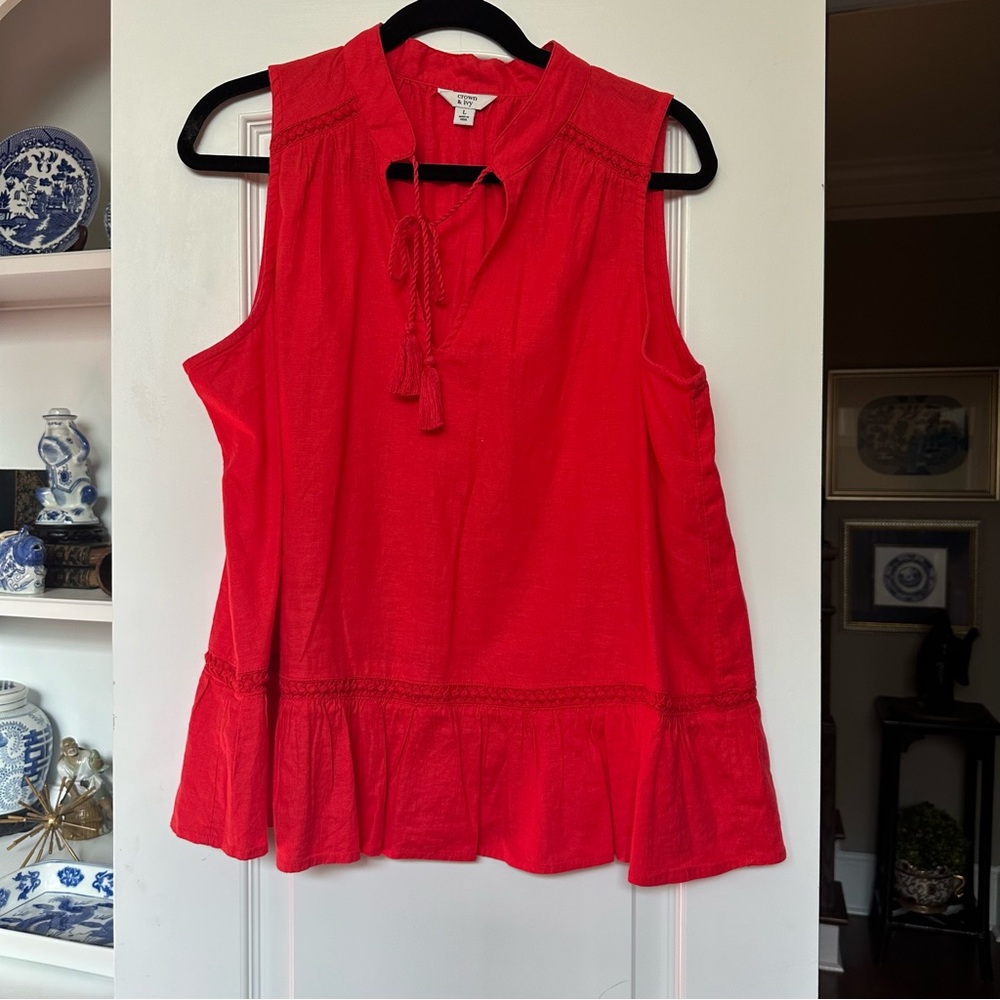 crown and ivy - V neck ruffled bottom tie neck with same color braid accents